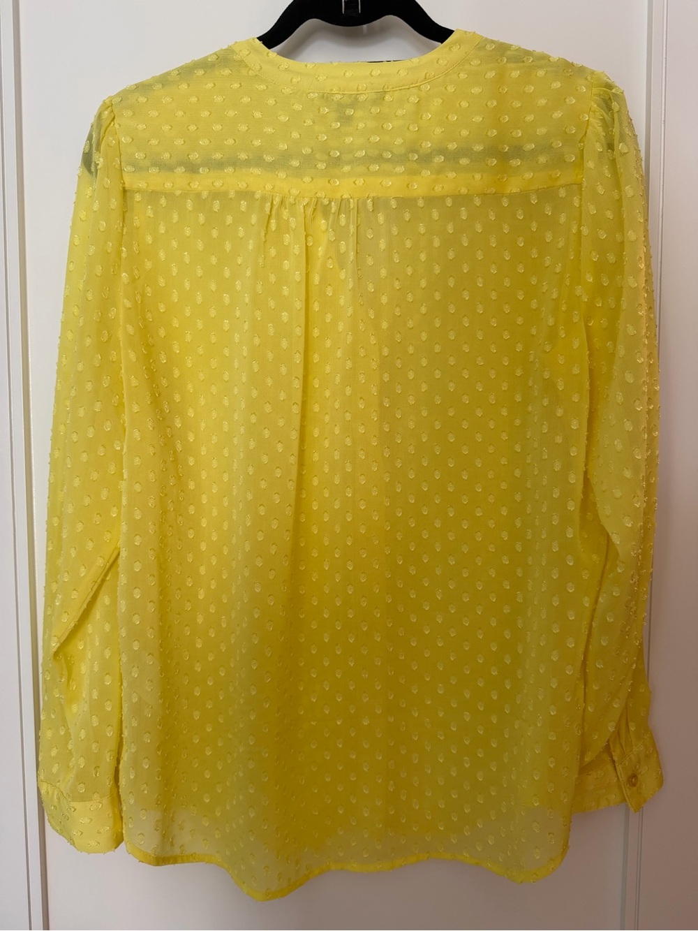 Yellow button down - Picture 4 of 4